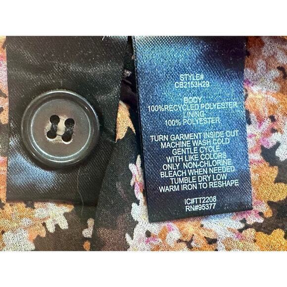 Sanctuary Women's V-Neck Puff-Sleeve Blouse - Picture 9 of 10